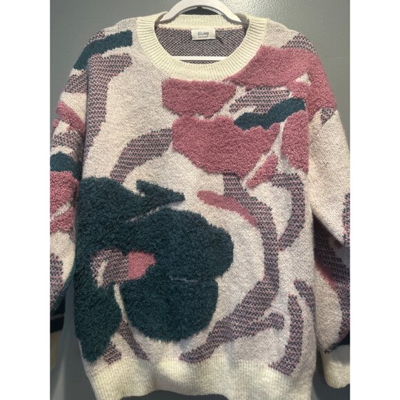 Bluivy Floral Crew Neck Sweater - Pink and Green - Picture 3 of 10